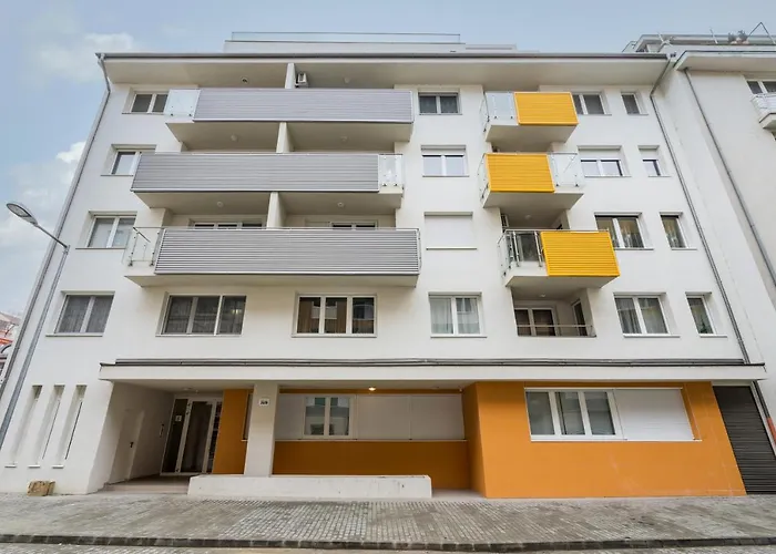 Cosy Home Close To The Center With Parking Garage